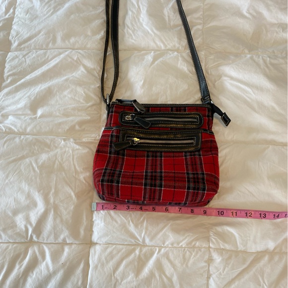 5/$25 - Tartan Plaid Crossbody handbag - Picture 6 of 11